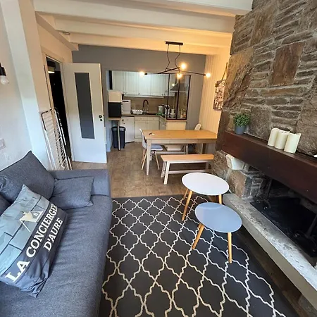 Cosy Au Centre L'aragon 아파트 *