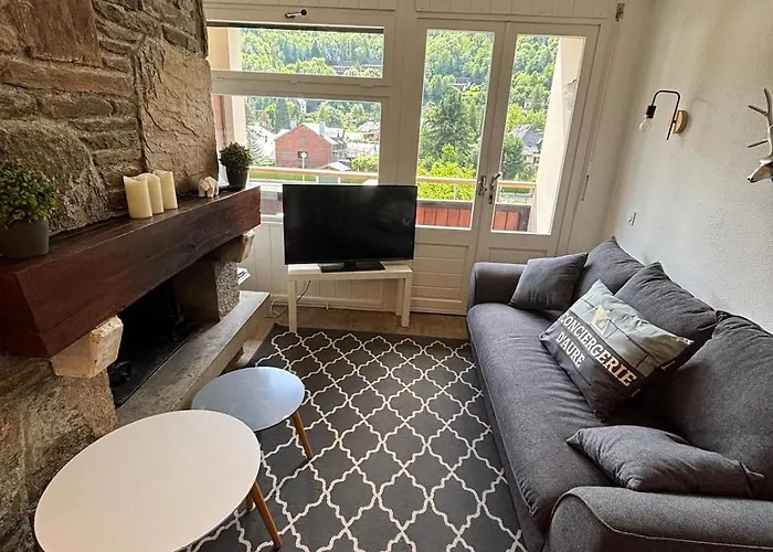 Cosy Au Centre L'aragon Сен-Лари-Сулан